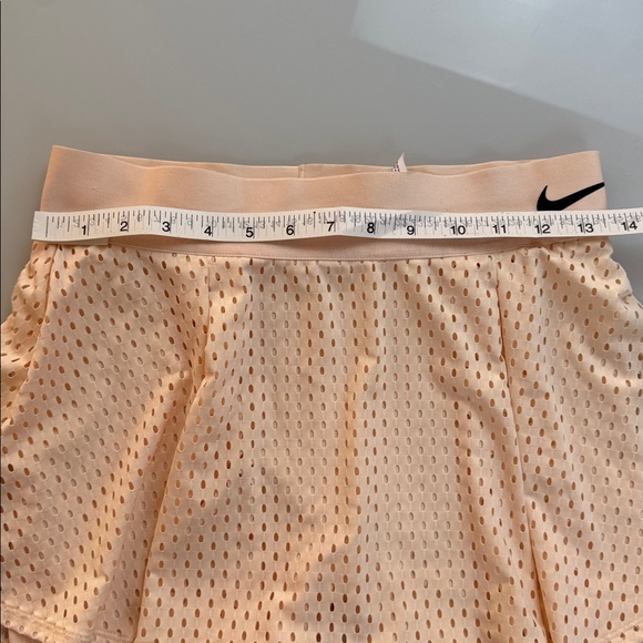 Nike Dri-FIT Tennis Skirt with Built-In Shorts – Light Peach (Size S) - Picture 6 of 7